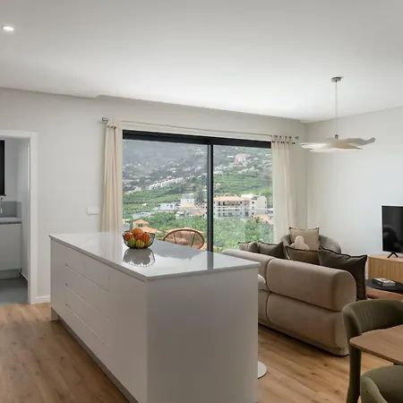 Saraiva Hills Ii By An Island Фуншал